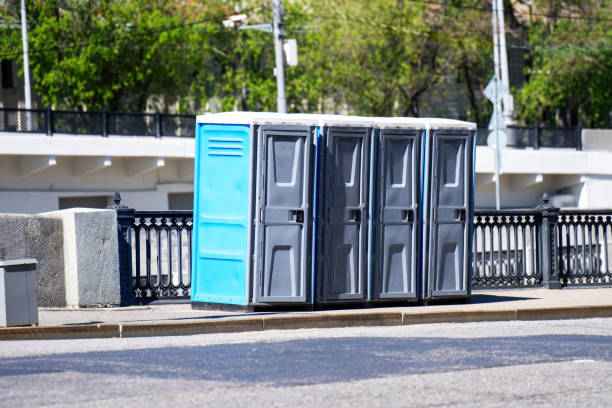 Portable Toilet Options We Offer in Upper Grand Lagoon, FL